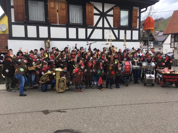 Fasnachtsumzug-in-Kappelrodeck